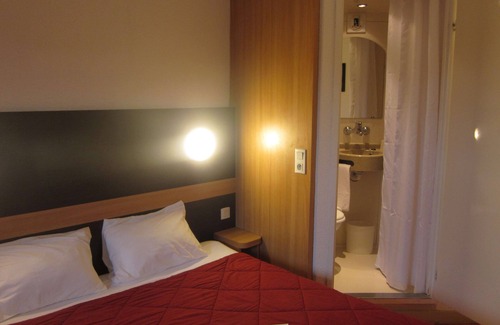 Bayeux Hotel | Discover Première Classe Bayeux: Family-Friendly Getaway