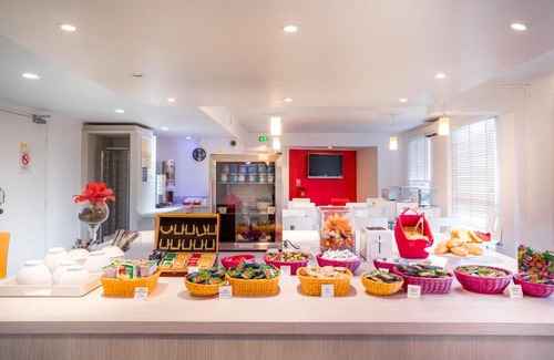 Rosny-sous-Bois Hotel | Budget-Friendly Stay at Première Classe Rosny Sous Bois
