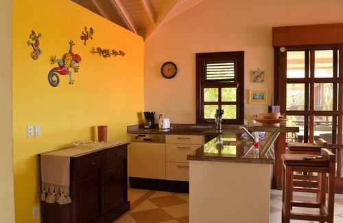 Sint Michiel House | Top-Rated 3-Bedroom Villa with Oceanfront Pool & Spa