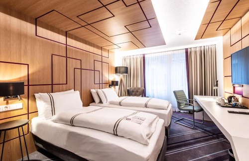 Braunschweig City Center Hotel | Modern Premier Inn Braunschweig City Centre with Family Amenities