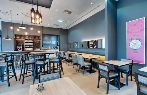 Regensburg Hotel | Comfortable Stay at Premier Inn Regensburg City Centre