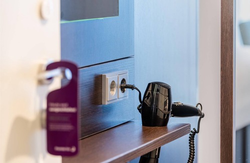 Rosenheim Hotel | Premier Inn Rosenheim City Lokhöfe
