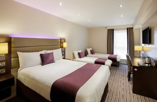 Walsall Hotel | Premier Inn Walsall - M6 J10