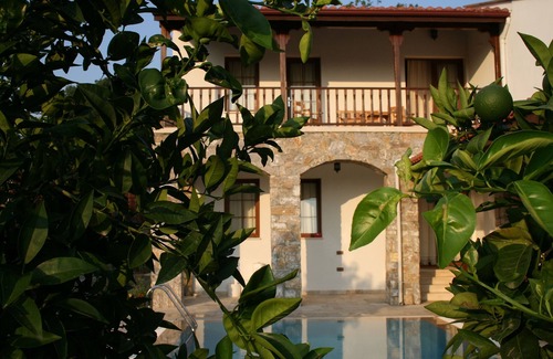 Ula Villa | Premier Villa with Pool & Breathtaking Nature Views