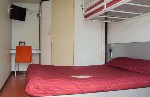 Epinal Hotel | Budget-Friendly Premiere Classe Epinal with Family Amenities