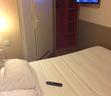Chambray-les-Tours Hotel | Enjoy Your Stay at Premiere Classe Tours Sud - Pet-Friendly