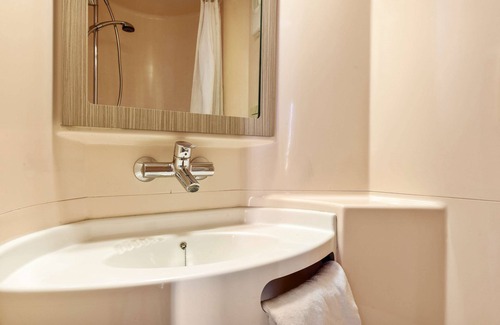 Laon Hotel | Budget-Friendly Stay at Premiere Classe Laon with Breakfast