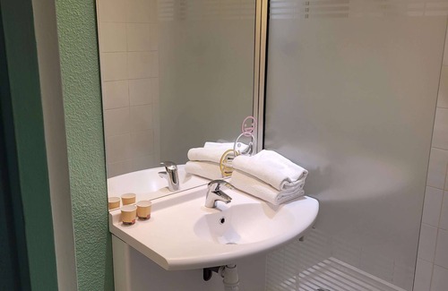 Dardilly Hotel | Budget-Friendly Premiere Classe Lyon Nord with Breakfast