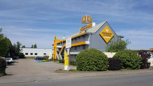 Jouy-aux-Arches Hotel | Comfortable Stay at Premiere Classe Metz Sud Jouy Aux Arches