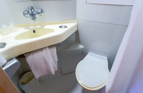 Saint-Quentin Hotel | Budget-Friendly Premiere Classe Saint Quentin with Spa & Dining