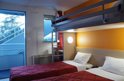 Saint-Lambert-des-Levees Hotel | Budget-Friendly Comfort at Premiere Classe Saumur Hotel