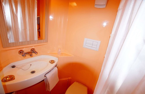 Saint-Lambert-des-Levees Hotel | Budget-Friendly Comfort at Premiere Classe Saumur Hotel