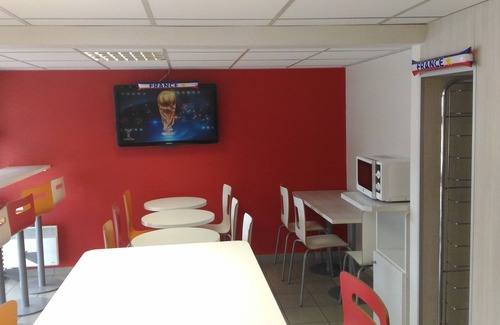 Soissons Hotel | Budget-Friendly Stay at Premiere Classe Soissons with Breakfast