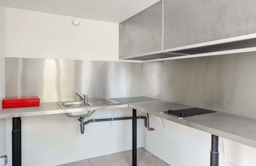 Yutz Hotel | Budget-Friendly Stays at Premiere Classe Thionville - Yutz
