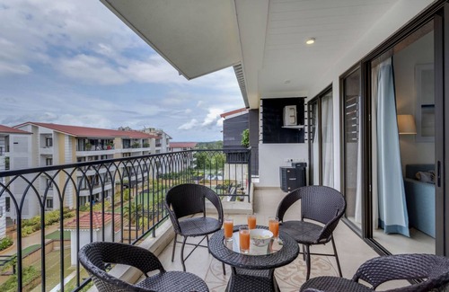 Saunta Vaddo Apartment | Premium 1BR in Calungute- Pool Sauna Near Beach
