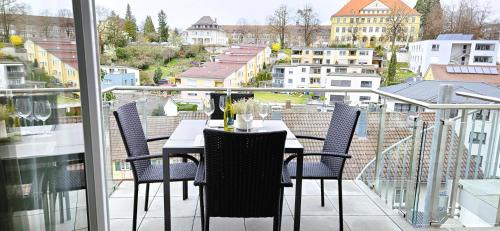 Tettnang Apartment | Guest Rated 10/10 at SmartApart Julia – Family & Accessible Stay