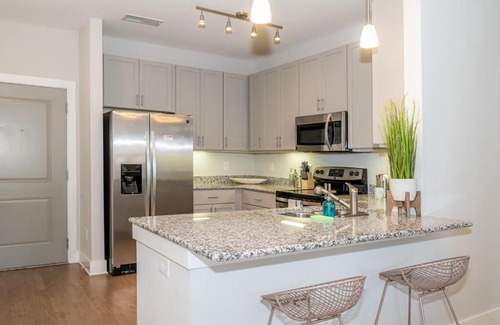 Morrisville Apartment | Modern 2BR Suite with Gym and Pool Access Awaits You