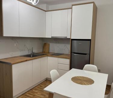 Shengjin Apartment | Enjoy Beachfront Studio Holidays with Top Guest Ratings