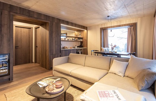 Haus im Ennstal Apartment | Premium Apartment with Sauna, Garden & 9.6/10 Rating