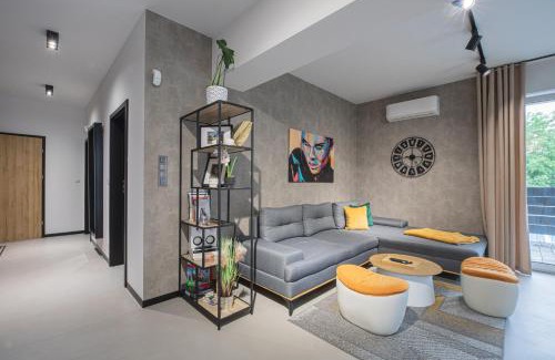 Zator Apartment | Exceptional Premium Apartment Eleven: 4-Star Comfort Awaits