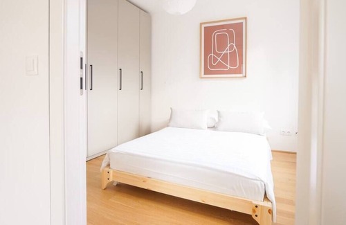 Donaustadt Apartment | Premium Apartment w/ Garden