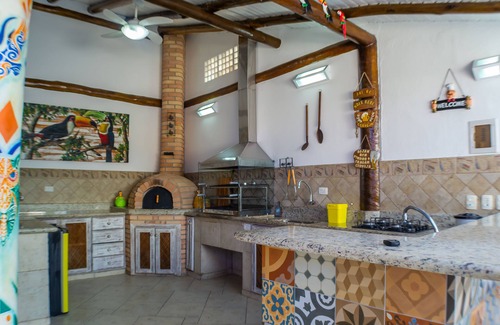 Bexiga House | Unforgettable Premium Bungalow on Curral Beach with Pool