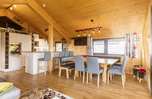 Pichl-Preunegg Ski Chalet | Inviting Chalet #13 with Sauna, Whirlpool & Spa Amenities
