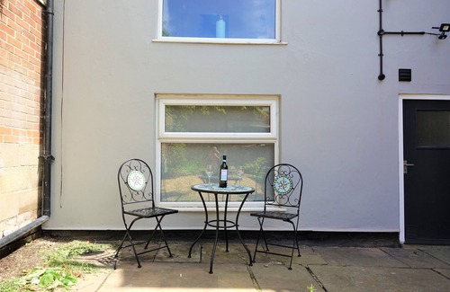 King's Lynn House | Cozy Double Room with Garden View, Rated 9.2/10 by Guests