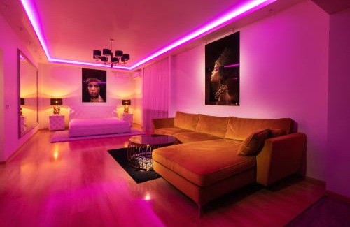 Klaipeda Apartment | Relaxing Jacuzzi Apartment with 9.4/10 Guest Rating