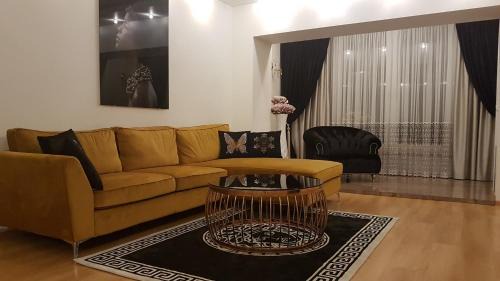 Klaipeda Apartment | Relaxing Jacuzzi Apartment with 9.4/10 Guest Rating