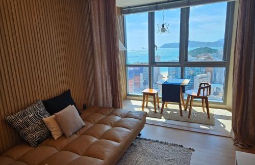 Haeundae Apartment | Beautiful Ocean View Stay at Haehundae Bona Travel