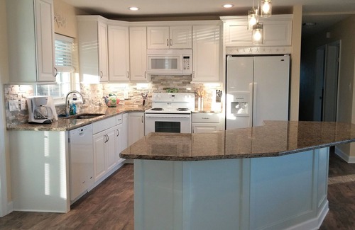 Homosassa House | Idyllic Waterfront Home with Breathtaking Views & Comforts