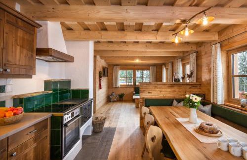 Haus im Ennstal House | Unforgettable Stay at Prenner Alm - 4-Star Oceanfront Escape