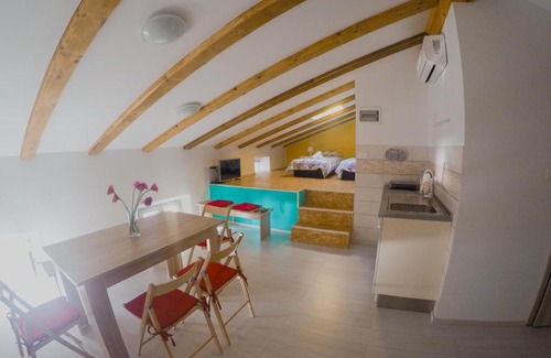 Kozbana Apartment | Guest Rated 10/10 at Prenočišča Rusjan - Family Friendly Stay