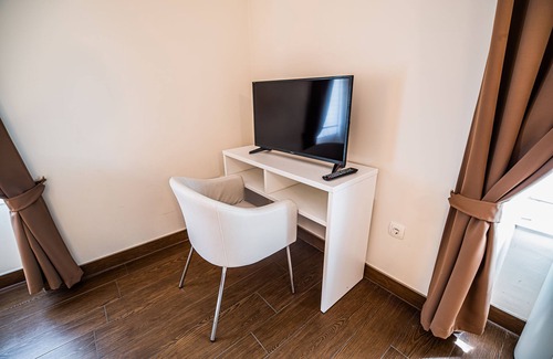 Bizeljsko Bed & Breakfast | Experience Comfort at VILA ISTENIČ with Family-Friendly Amenities