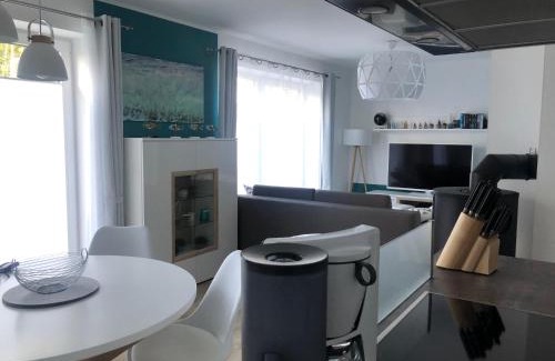 Ostseebad Prerow Apartment | Seaside Retreat in Prerow with Ocean Views & Private Beach