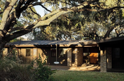 Barton Heights House | Preservation Austin Home, restored to Midcentury Gloryn