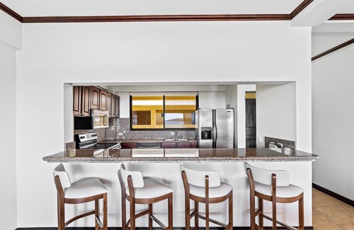 Playa Flamingo Apartment | Presidential Suite 22 Flamingo: Ocean Views & Top Amenities
