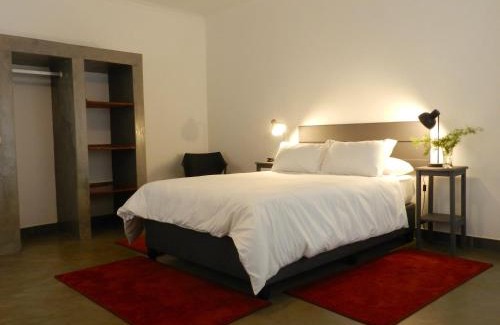 Kroondal Bed & Breakfast | Relax at President Paul Kruger Guest Lodge with Ocean Views