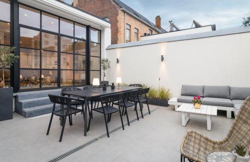 Ypres House | Prestige Hotel: Family-Friendly Stay with 10/10 Guest Rating
