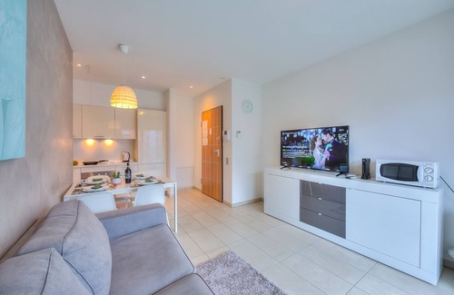 Lugano Apartment | Discover Prestige du Lac 27 in Scenic Lugano, Switzerland
