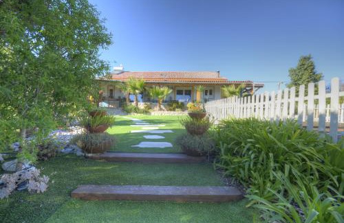 Albufeira Villa | Idyllic Prestige for Home with Pool and Garden in Albufeira