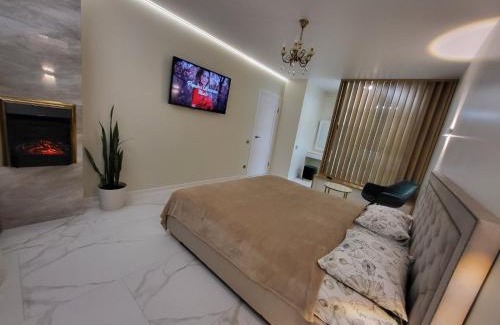 Rivne Apartment | Prestige-Gold: Family-Friendly Stay with Top Ratings