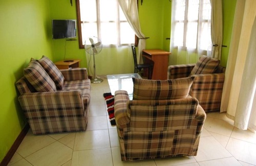 Entebbe Hotel | Exceptional Prestige Resort Cottages with Family-Friendly Amenities