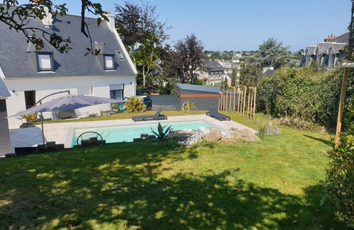 Binic-Etables-sur-Mer House | Prestigious Villa with Pool & Garden Near the Beach
