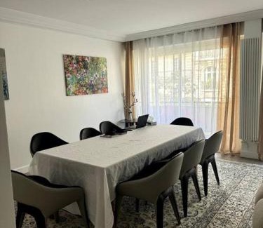 Chaillot Apartment | Prestigious Apartment - Arc de Triomphe