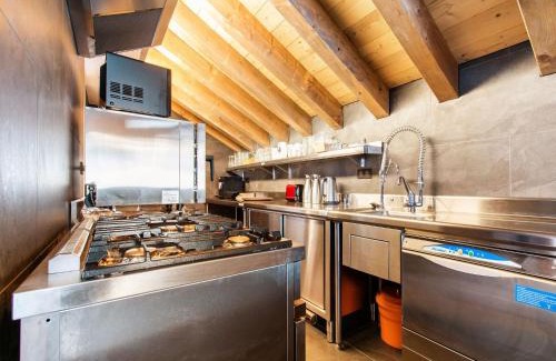 Champagny-en-Vanoise Ski Chalet | Prestigious Chalets with Pool & Sauna - Breathtaking Views