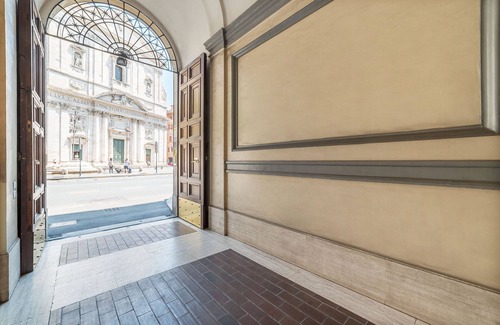 Rione VI Parione House | Experience the Prestigious Farnese Loft with Spa & Hot Tub