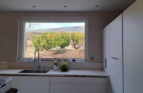 Cabrieres-dʼAigues House | Elegant South Luberon House with Heated Pool & Spa Access