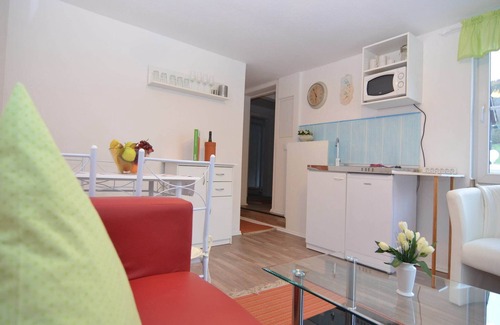 Oberkirchen Apartment | Cozy Holiday Home Steps from the Ski Area and Breakfast Included